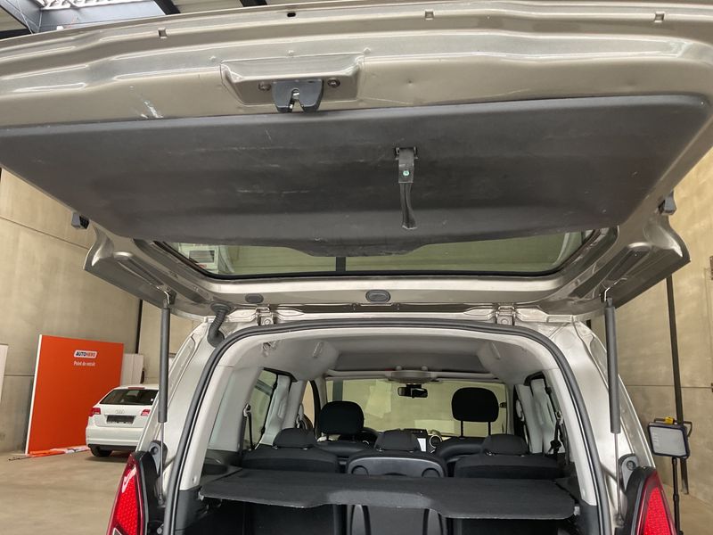 Citroen Berlingo 1.6 Blue-HDi XTR 2016 – снимка 25