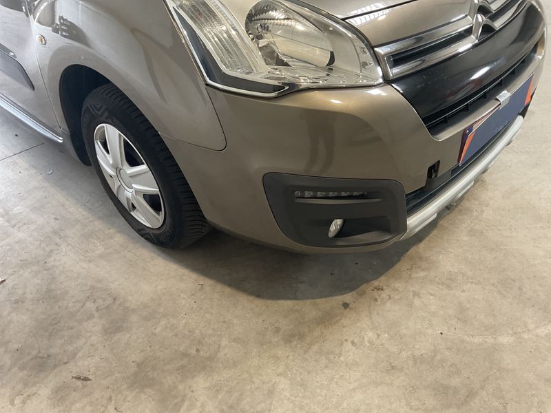Citroen Berlingo 1.6 Blue-HDi XTR 2016 – снимка 37