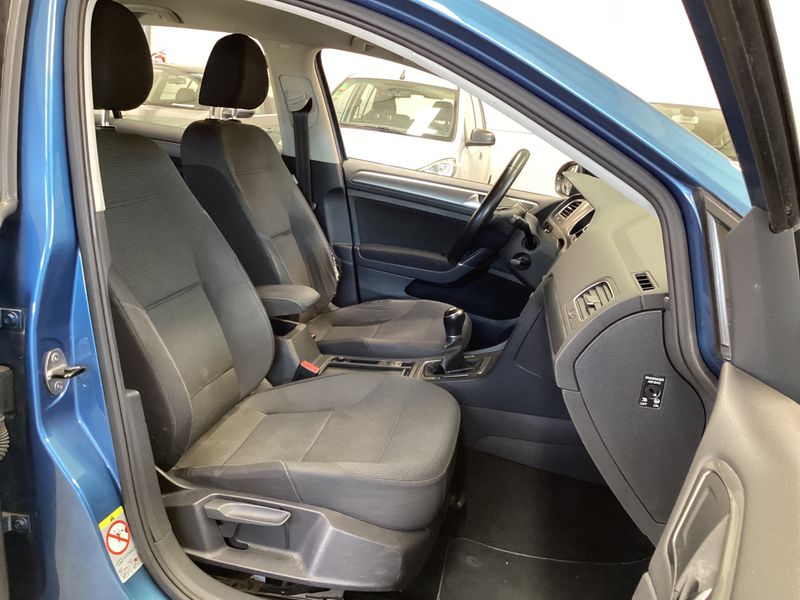 Volkswagen Golf VII 1.6 TDI Advance BlueMotion Tech 2013 – снимка 11