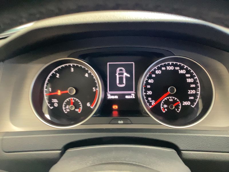 Volkswagen Golf VII 1.6 TDI Advance BlueMotion Tech 2013 – снимка 13