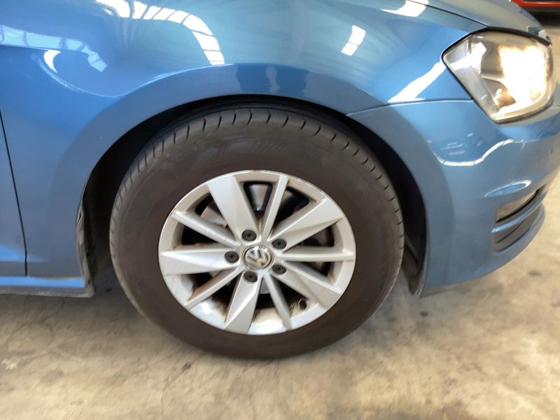 Volkswagen Golf VII 1.6 TDI Advance BlueMotion Tech 2013 – снимка 20