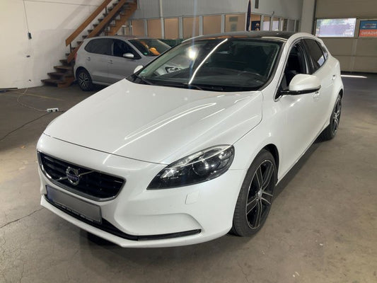 Volvo V40 2.0 D3 Momentum 2014 – снимка 1