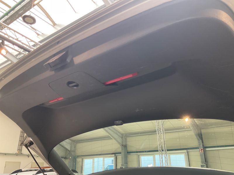 Volkswagen Golf VII 1.2 TSI Trendline BlueMotion Tech 2013 – снимка 26