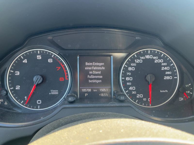 Audi Q5 2.0 TFSI quattro 2008 – снимка 19
