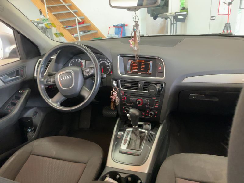 Audi Q5 2.0 TFSI quattro 2008 – снимка 18