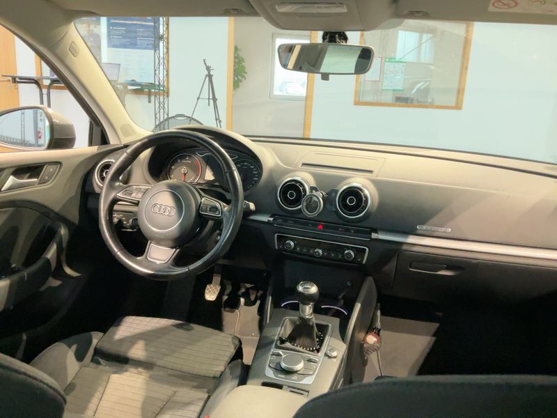 Audi A3 Limousine 2.0 TDI quattro Ambition 2015 – снимка 17