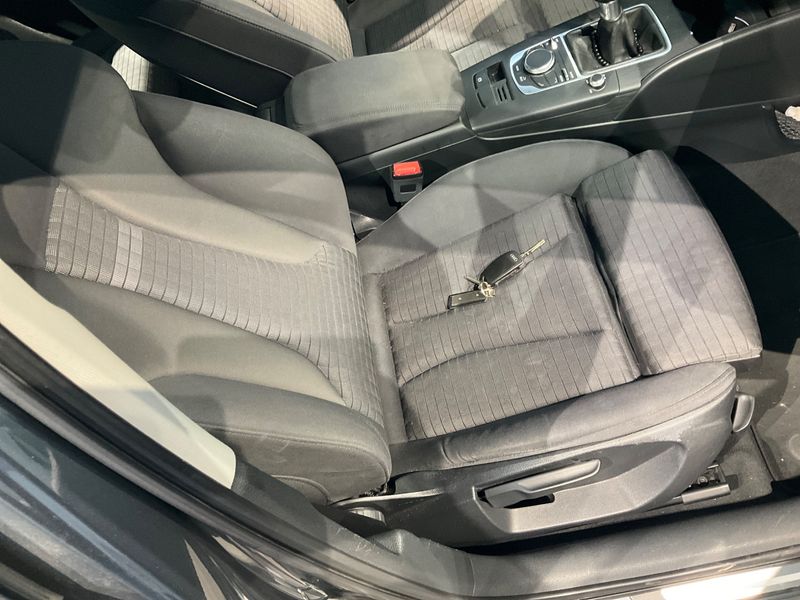 Audi A3 Limousine 2.0 TDI quattro Ambition 2015 – снимка 26