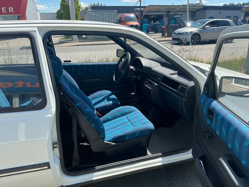 Ford Fiesta 1.1 Fun 1992 – снимка 3
