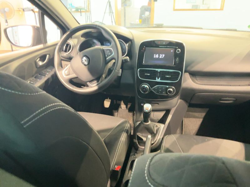 Renault Clio 0.9 Energy Limited 2018 – снимка 17