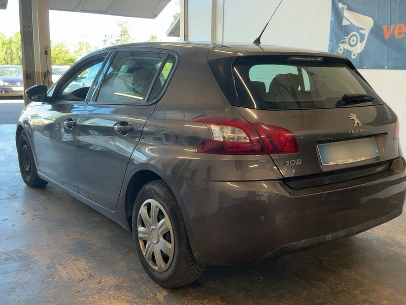 Peugeot 308 1.6 HDi Active 2015 – снимка 6
