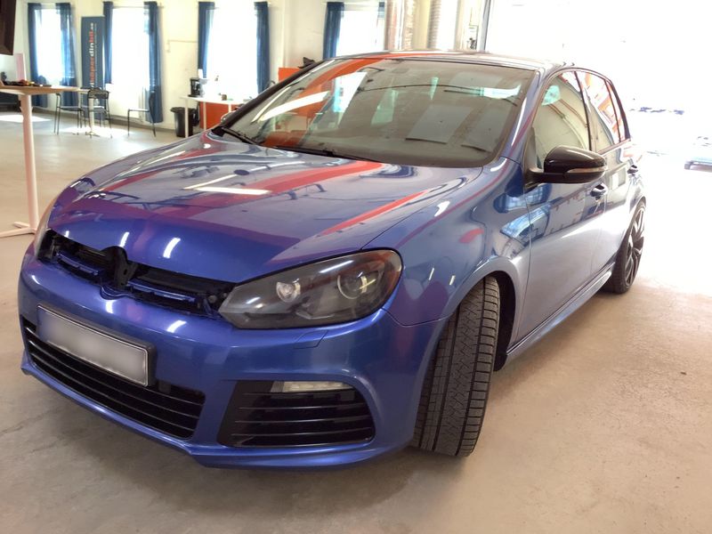 Volkswagen Golf VI 2.0 TSI R 2010 – снимка 1