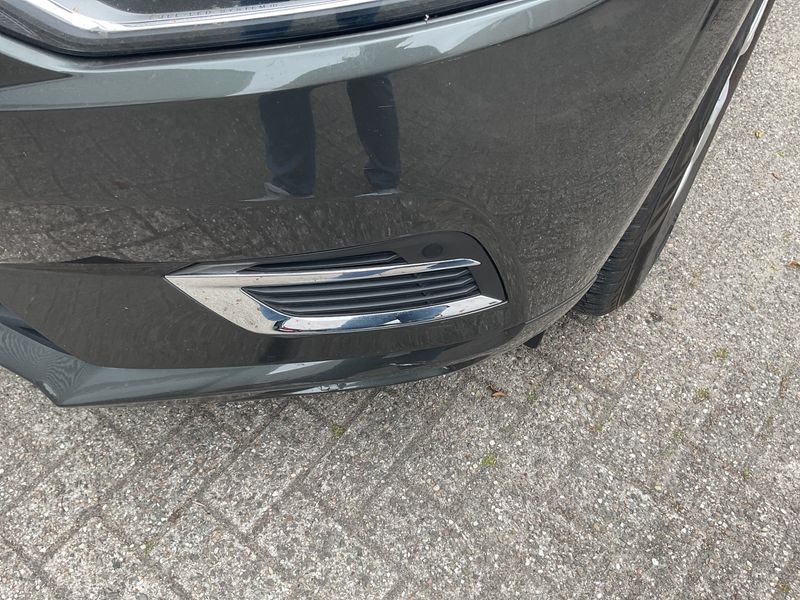 Volvo XC60 2.0 T8 Plug-in Hybrid Business AWD 2018 – снимка 29