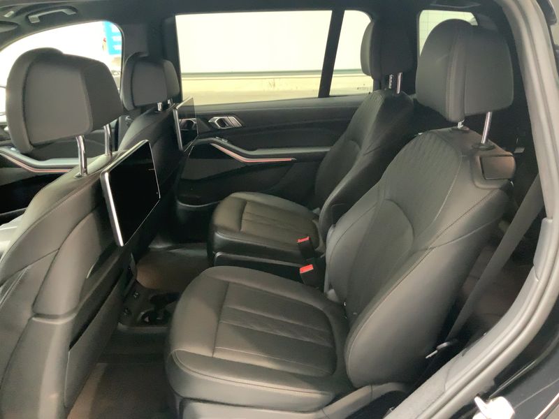 BMW X7 M50i 2022 – снимка 19