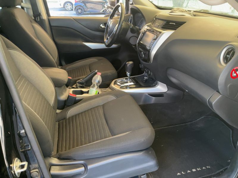 Renault Alaskan 2.3 dCi Diesel Intens Double Cab 4x4 2019 – снимка 16