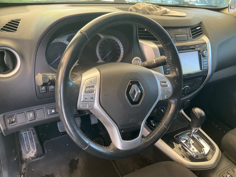 Renault Alaskan 2.3 dCi Diesel Intens Double Cab 4x4 2019 – снимка 26
