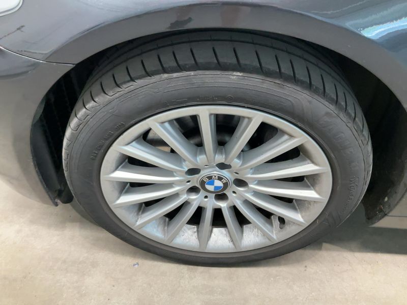 BMW 5er 530d xDrive 2011 – снимка 16