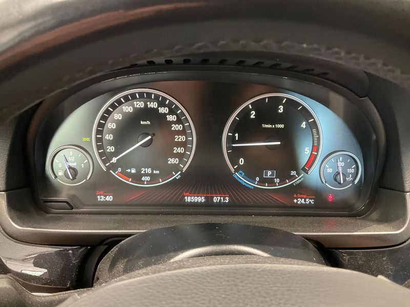 BMW 5er 530d xDrive 2011 – снимка 13