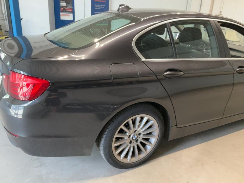 BMW 5er 530d xDrive 2011 – снимка 6