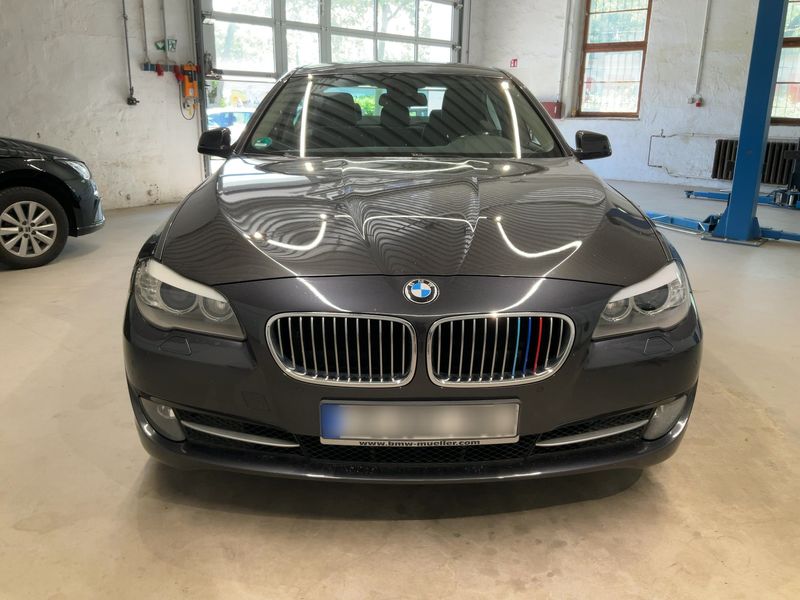 BMW 5er 530d xDrive 2011 – снимка 9