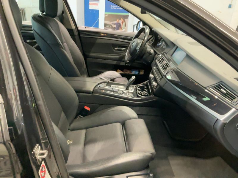 BMW 5er 530d xDrive 2011 – снимка 11