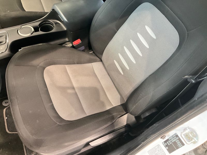 Kia cee'd 1.6 CRDi Vision 2013 – снимка 30