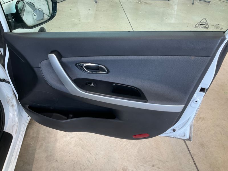 Kia cee'd 1.6 CRDi Vision 2013 – снимка 23