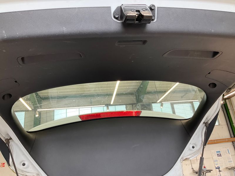 Kia cee'd 1.6 CRDi Vision 2013 – снимка 25