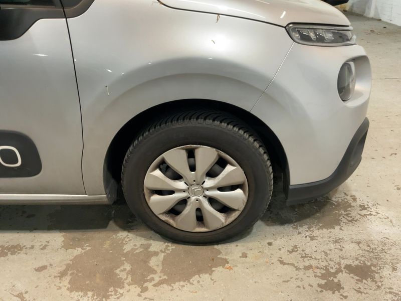 Citroen C3 1.2 PureTech Feel 2017 – снимка 11