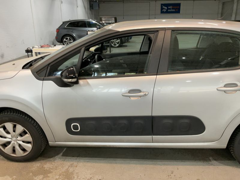 Citroen C3 1.2 PureTech Feel 2017 – снимка 4