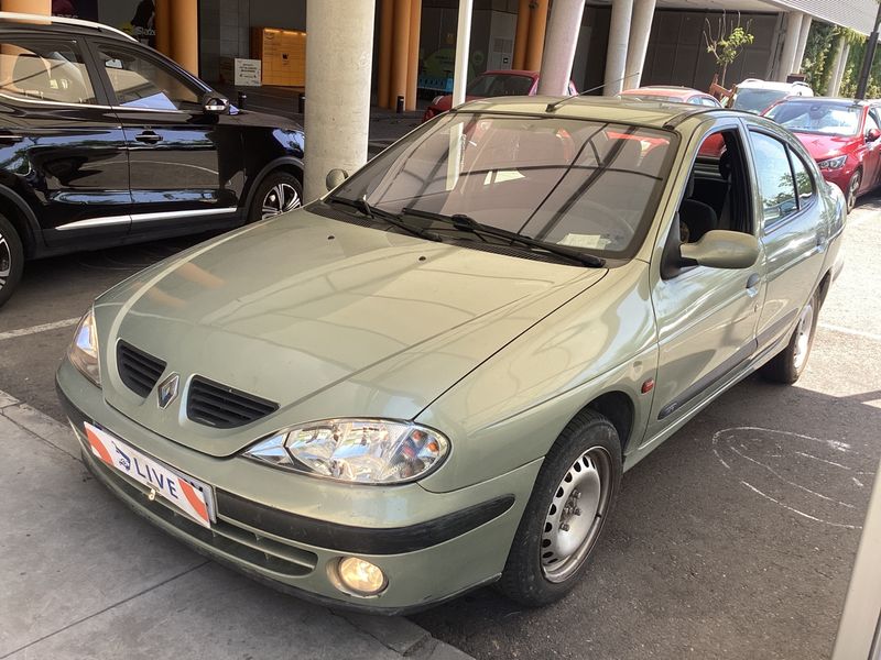 Renault Megane 1.9 dTi Diesel Authentique 2003 – снимка 1