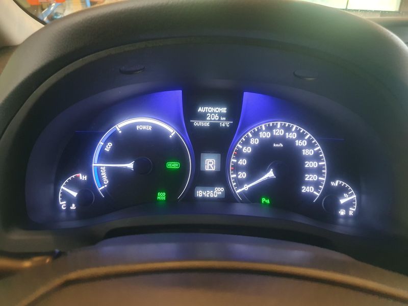 Lexus RX-Serie RX 450h Pack 4WD 2013 – снимка 18