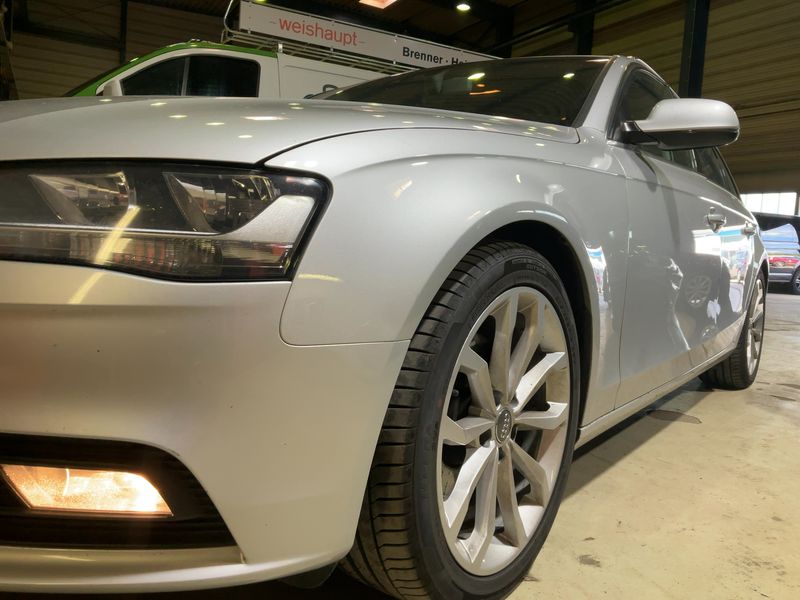 Audi A4 2.0 TDI Ambition 2012 – снимка 2