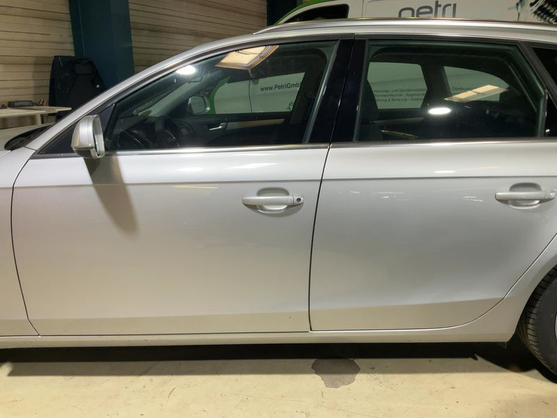 Audi A4 2.0 TDI Ambition 2012 – снимка 4