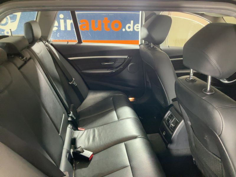 BMW 3er 320i 2018 – снимка 19