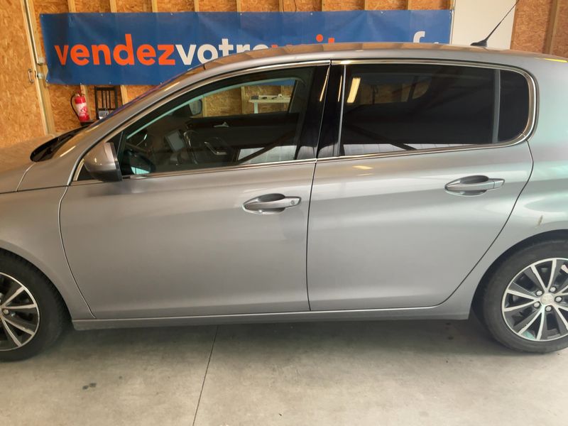 Peugeot 308 1.2 e-THP Allure 2017 – снимка 4