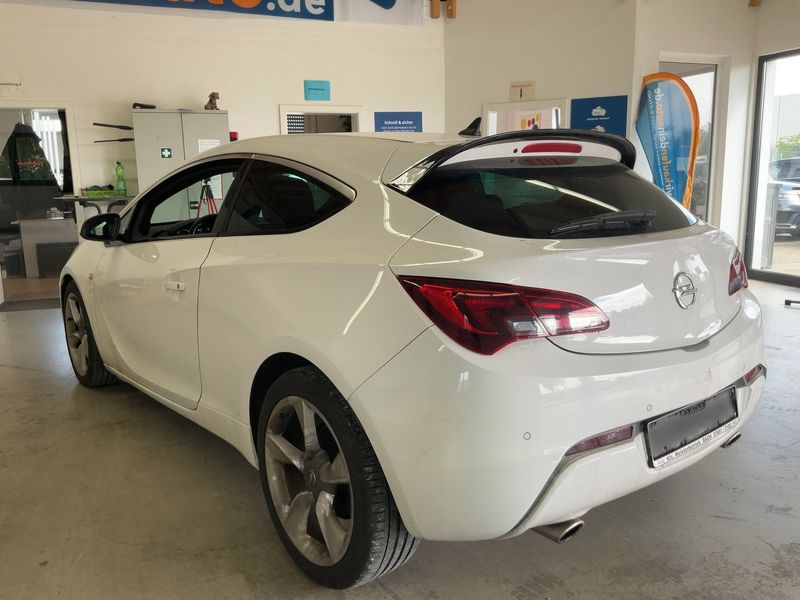 Opel Astra GTC 2.0 CDTI Biturbo BiTurbo 2014 – снимка 6