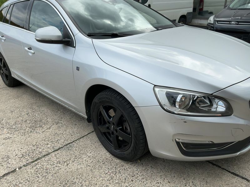 Volvo V60 2.0 D4 Ocean Race 2016 – снимка 12