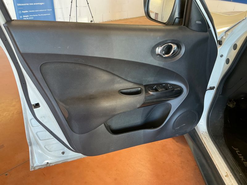 Nissan Juke 1.2 Acenta 2015 – снимка 25