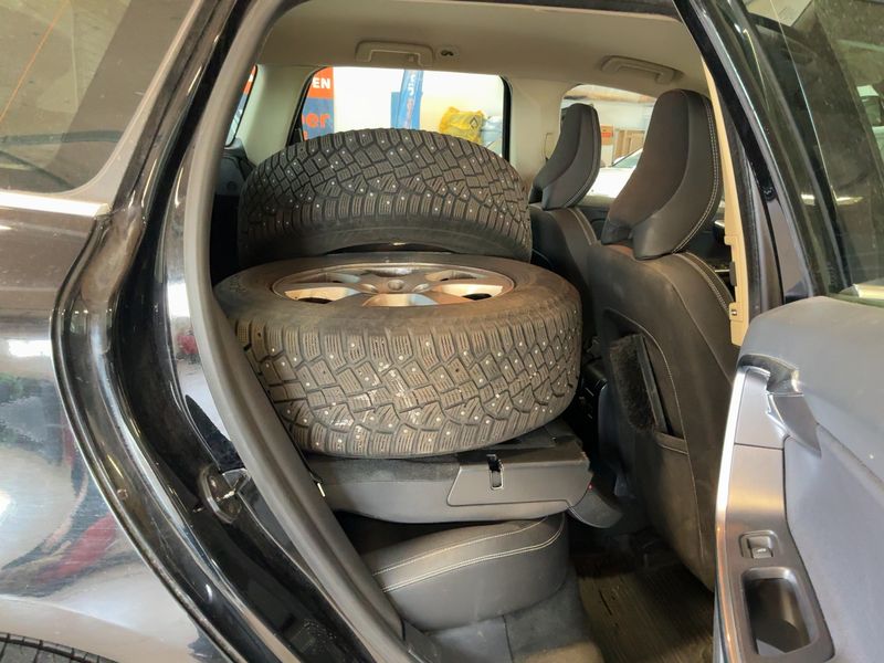 Volvo XC60 2.0 DRIVe Momentum 2012 – снимка 20