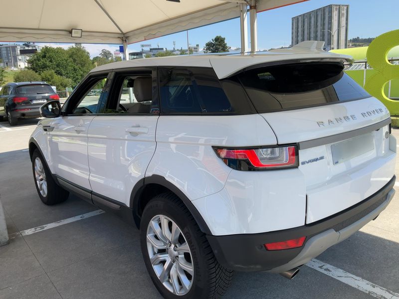 Land Rover Evoque 2.0 Td4 SE 2016 – снимка 6