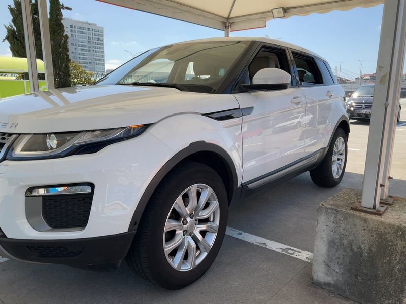 Land Rover Evoque 2.0 Td4 SE 2016 – снимка 2
