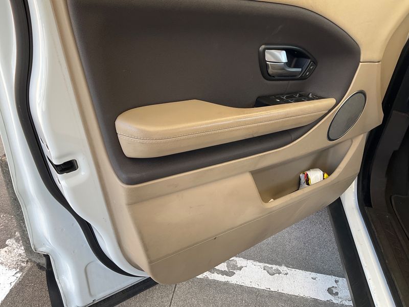 Land Rover Evoque 2.0 Td4 SE 2016 – снимка 22