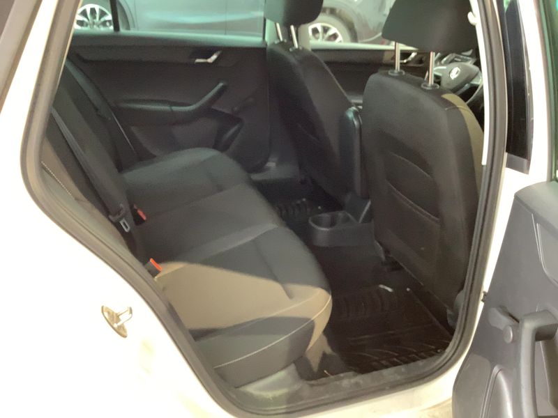Skoda Rapid Spaceback 1.2 TSI Ambition 2015 – снимка 20