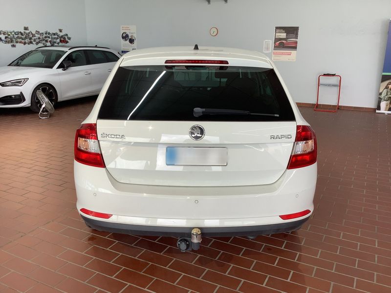 Skoda Rapid Spaceback 1.2 TSI Ambition 2015 – снимка 7