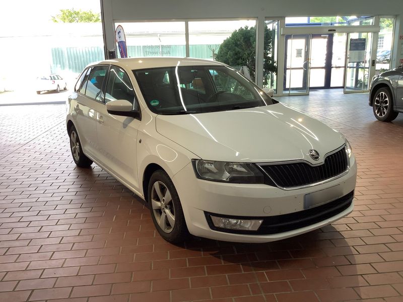 Skoda Rapid Spaceback 1.2 TSI Ambition 2015 – снимка 12