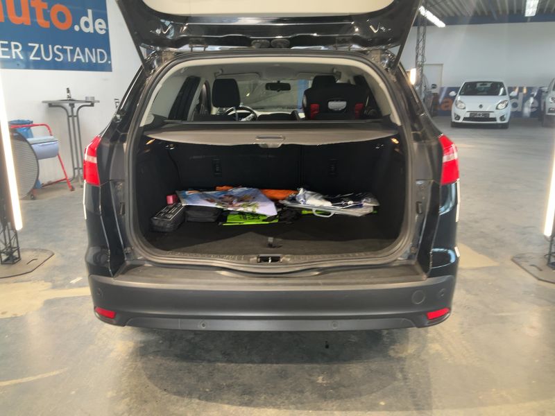 Ford Focus 1.0 EcoBoost Business 2017 – снимка 15