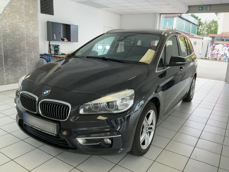 BMW 2er 218i Gran Tourer Luxury Line 2017 – снимка 1