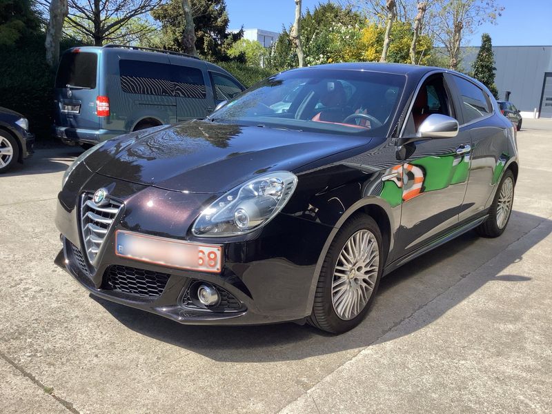 Alfa Romeo Giulietta 1.4 Turbo Collezione 2015 – снимка 2
