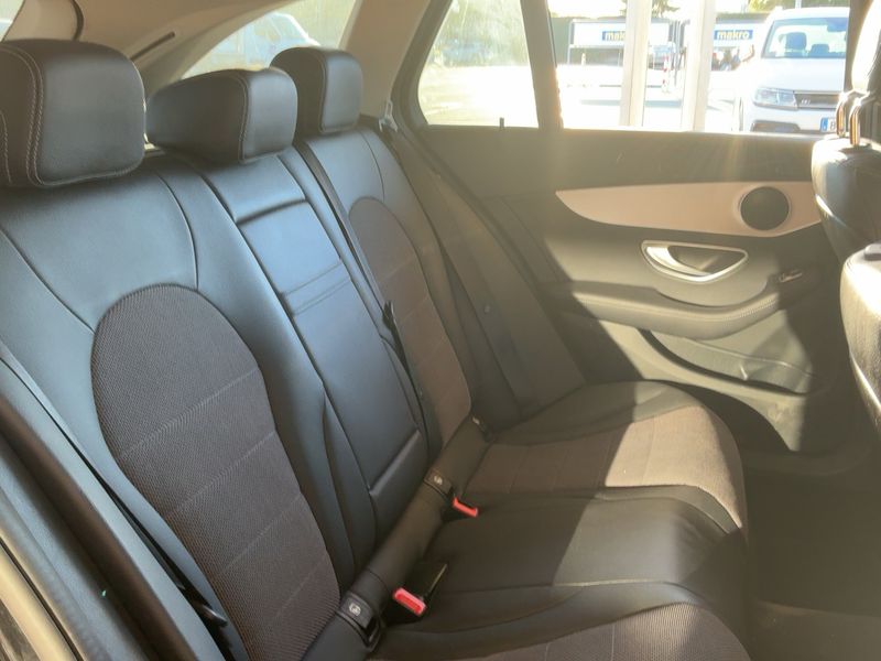 Mercedes-Benz C-Klasse C 250 d T BlueTEC Avantgarde 2018 – снимка 19