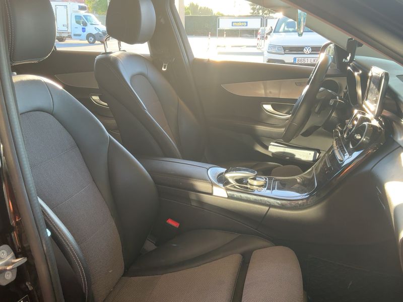 Mercedes-Benz C-Klasse C 250 d T BlueTEC Avantgarde 2018 – снимка 16